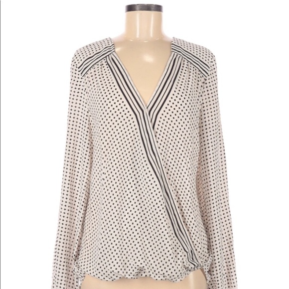 MAX Studio top - Picture 2 of 6